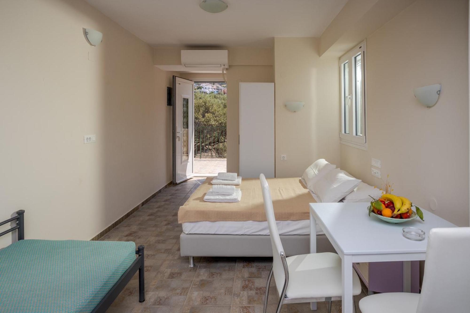 Bellino Apartments "Adults Only" 헐소니소스 외부 사진